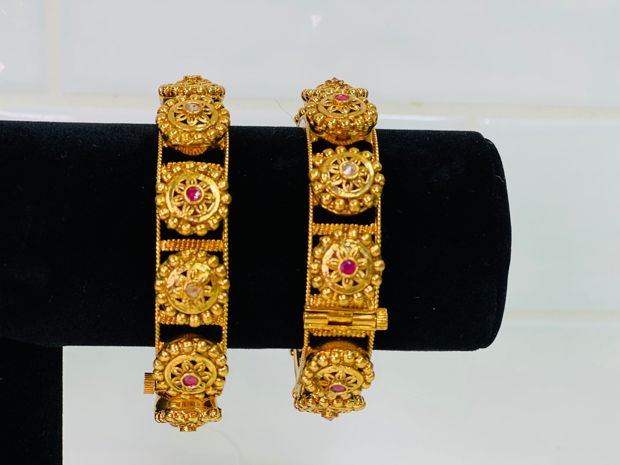 GOLDEN MINAKARI KADHE (RIM)