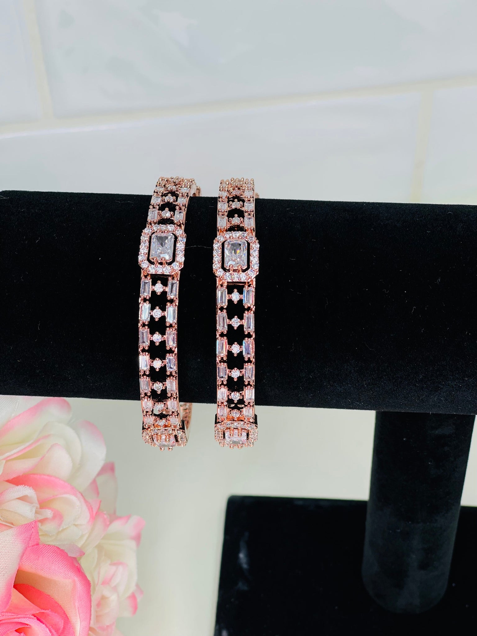 DIAMOND CUT BANGLES